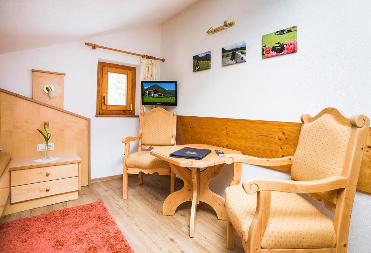 Gaestehaus Fitsch Obsteig Exteriér fotografie